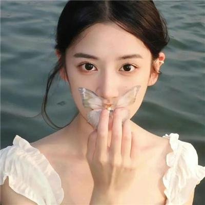 浪漫三人行